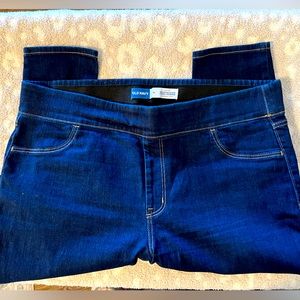 Old Navy Mid-Rise Rockstar Super Skinny Jeggings